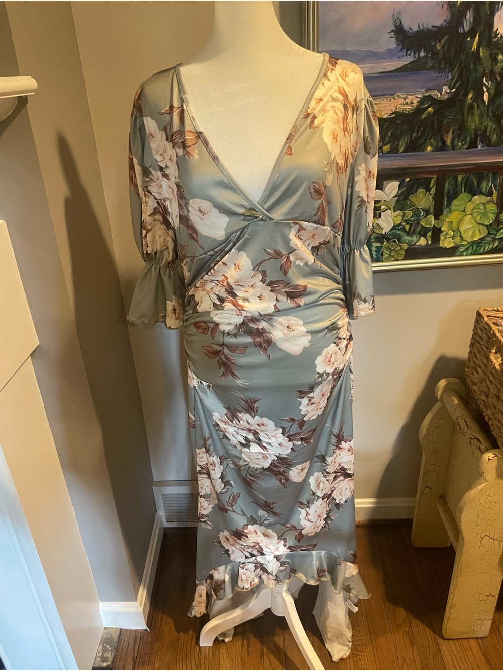 SHEIN Sage Green Floral Hi-Low Maxi Dress with Cream & Brown Blooms